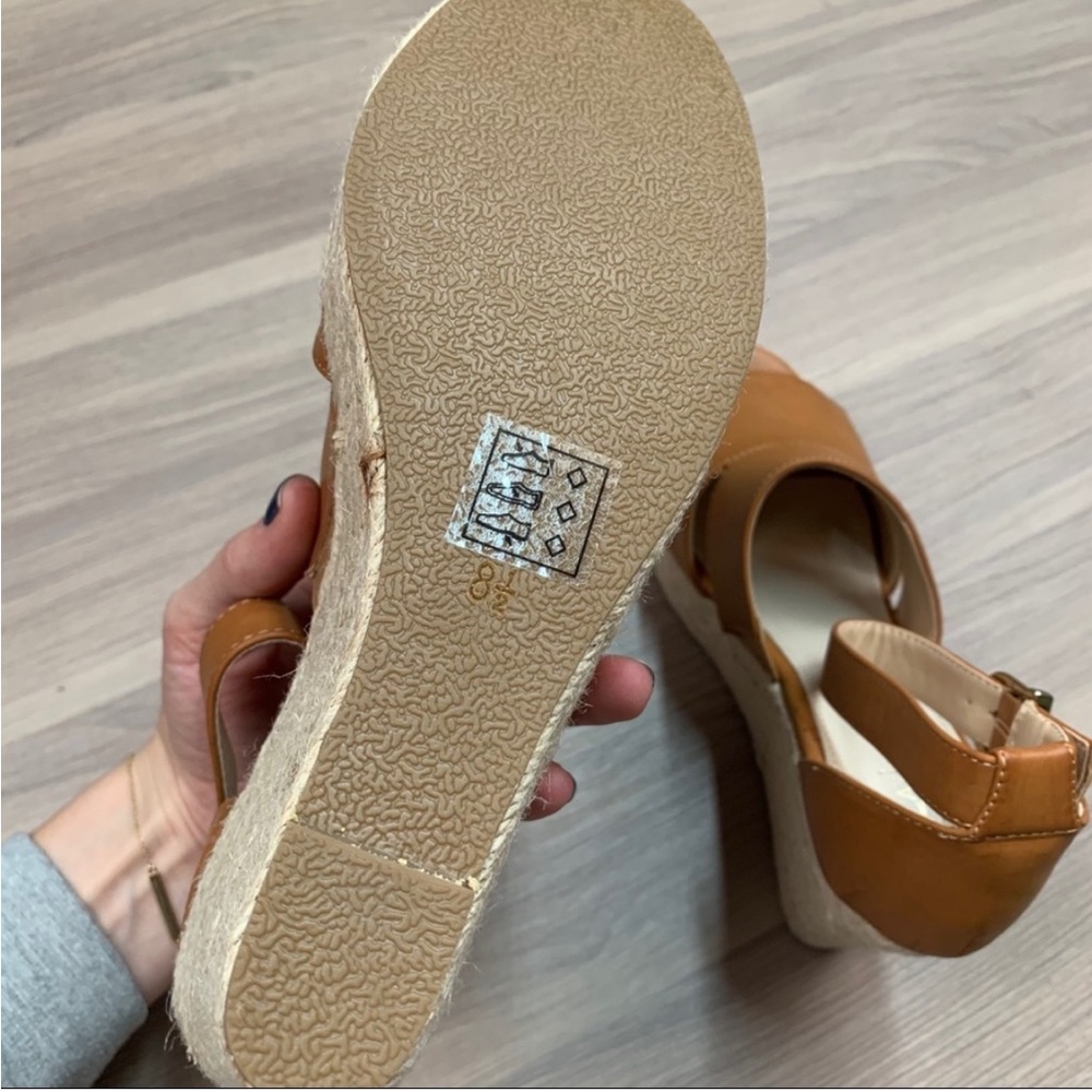 NIB Catherine Malandrino Andiee Espadrille Wedge 8.5 - Picture 5 of 8